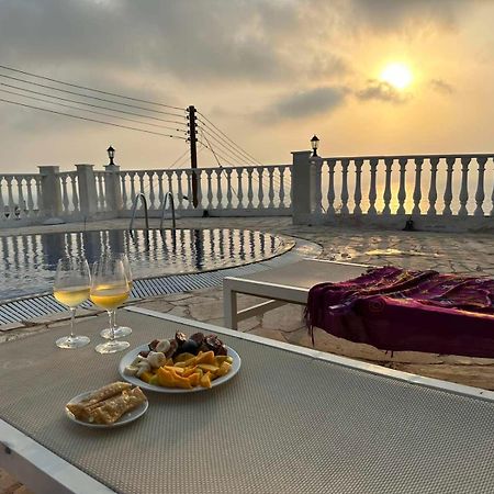 Seaclusion Vacation Villa Помос Экстерьер фото
