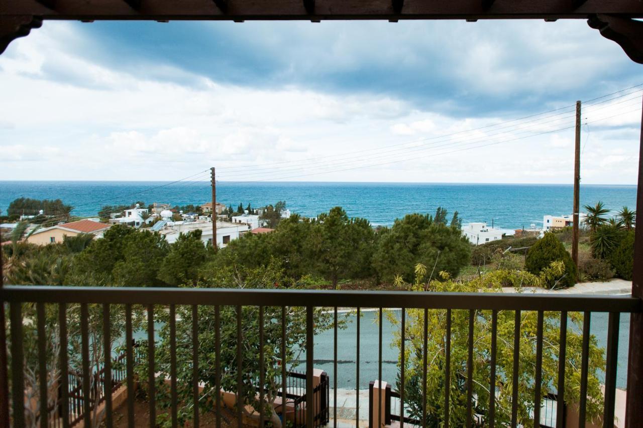 Seaclusion Vacation Villa Помос Экстерьер фото