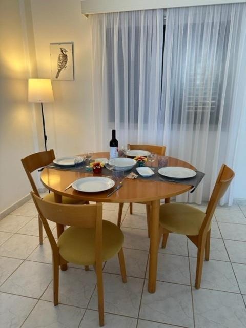 Seaclusion Vacation Villa Помос Экстерьер фото