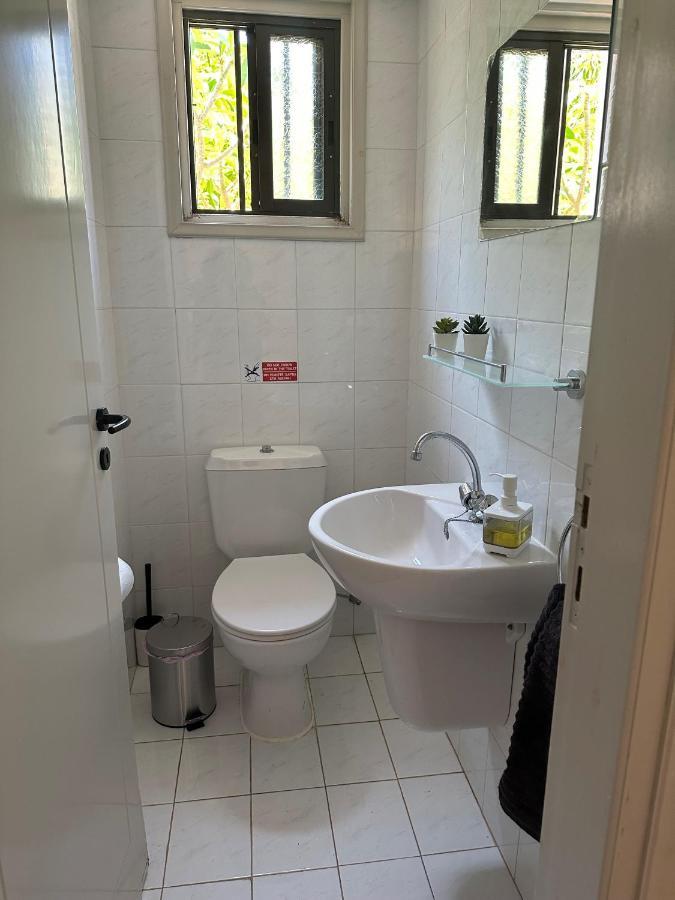 Seaclusion Vacation Villa Помос Экстерьер фото